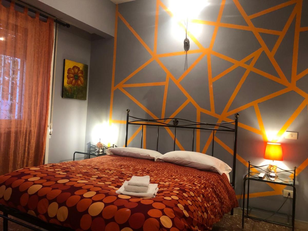 Bed and Breakfast La Donna Garbata Рим Екстер'єр фото