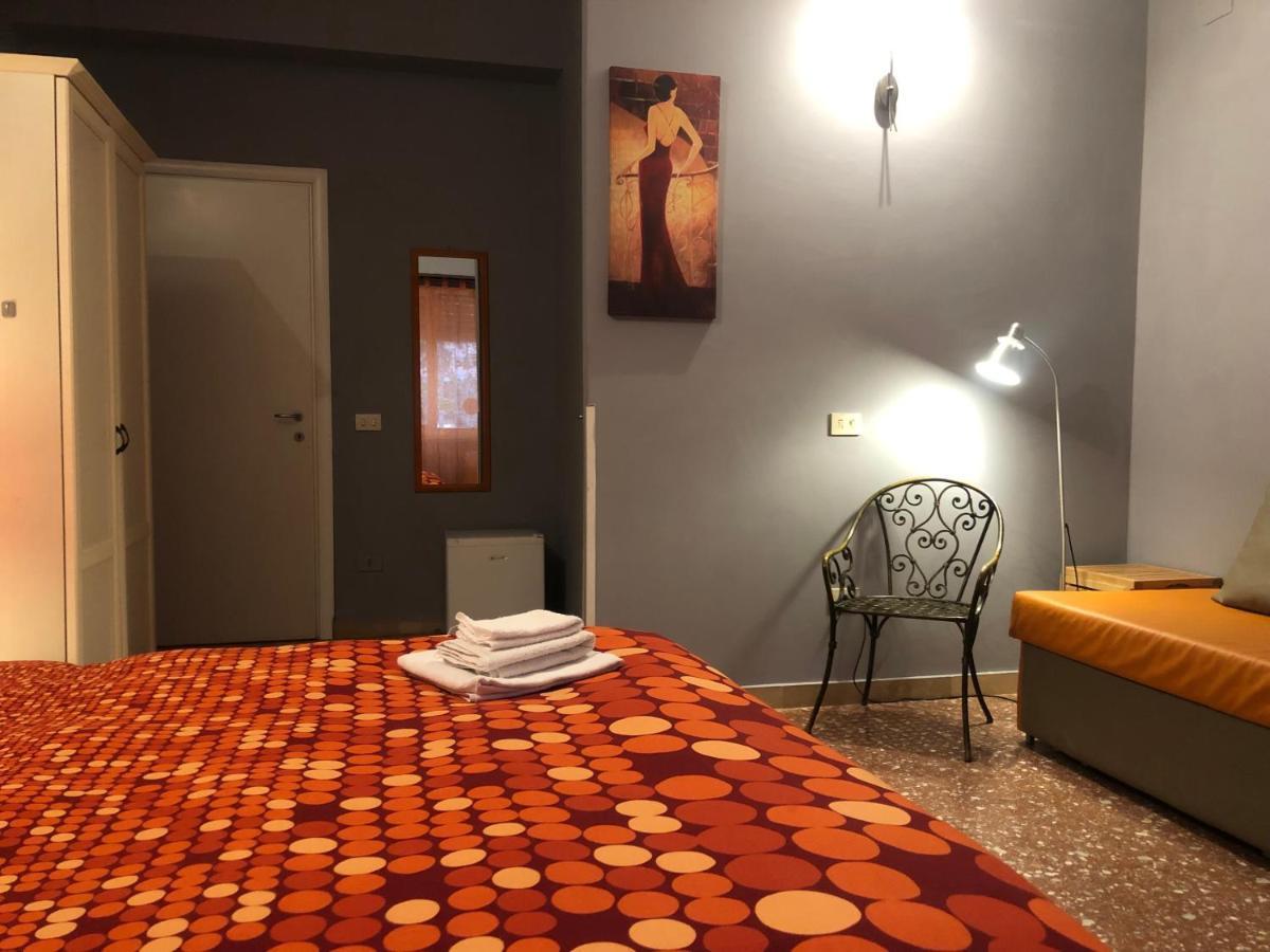 Bed and Breakfast La Donna Garbata Рим Екстер'єр фото
